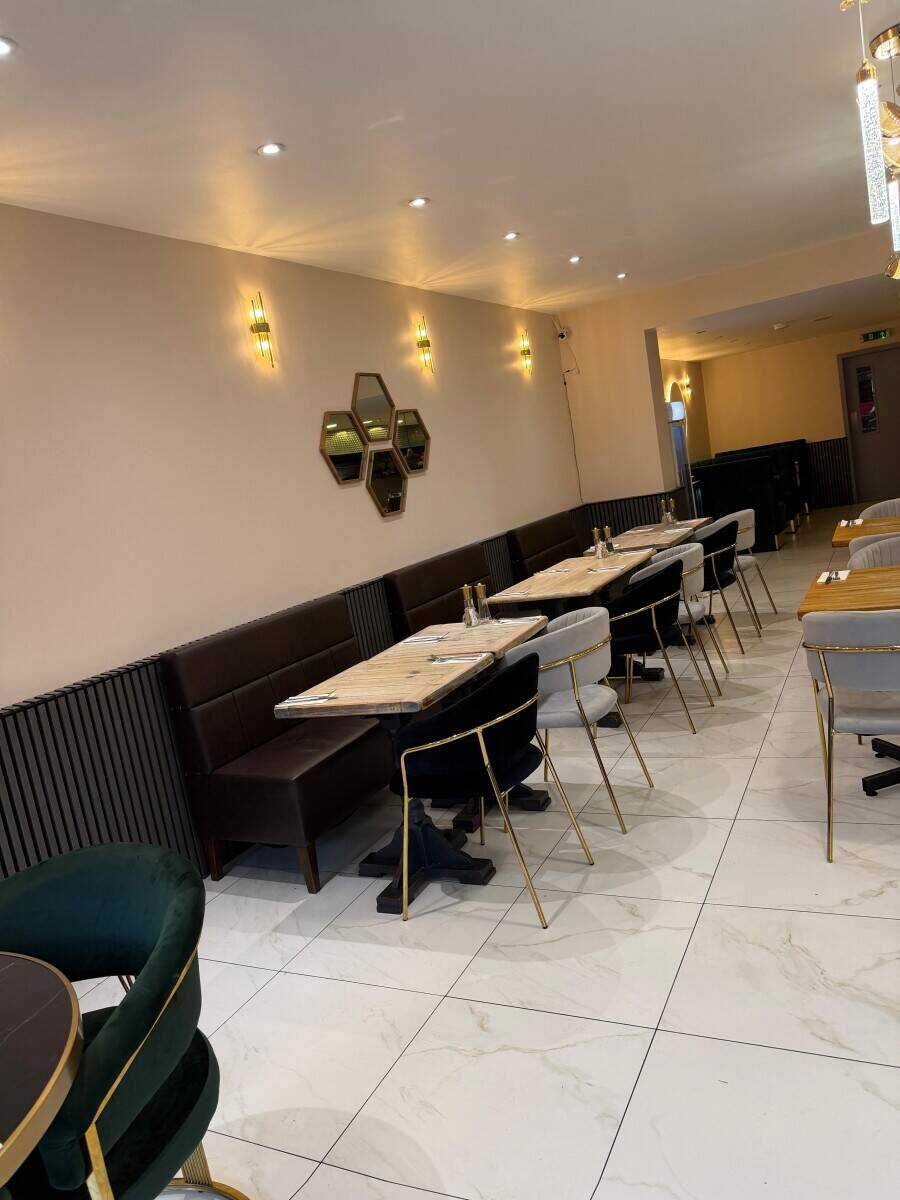 Brunch Restaurant for Sale - Prime High Street Location