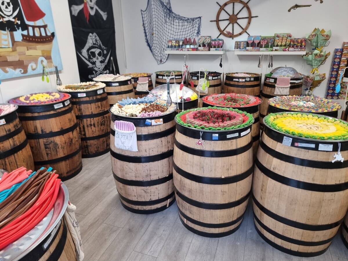Captain of Sweets shop located in Gloucester Photo 8