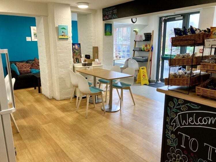 COFFEE SHOP/CAFE & IN HOUSE CATERERS Photo 8
