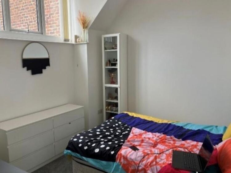 Freehold Town Centre Apartment Block Located in Rotherham, South Yorkshire Photo 8