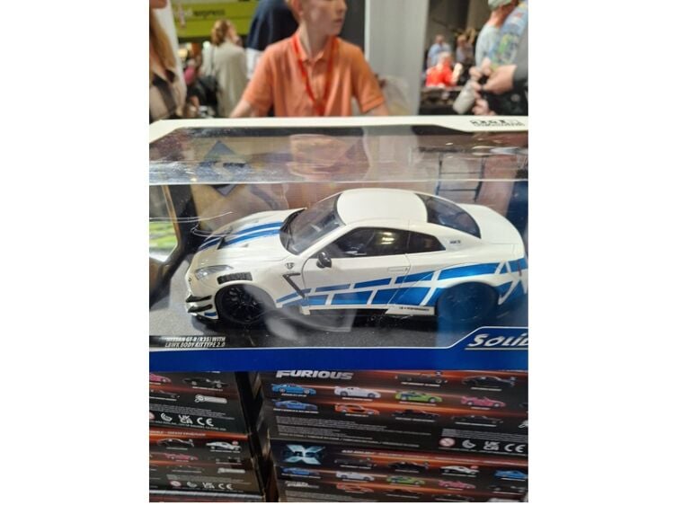 Driven By Passion – Specialist Diecast Model Retailer Photo 8