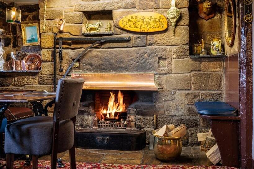 NORTH YORKSHIRE - PROFITABLE PUB & RESTAURANT WITH ELEVEN LETTING BEDROOMS