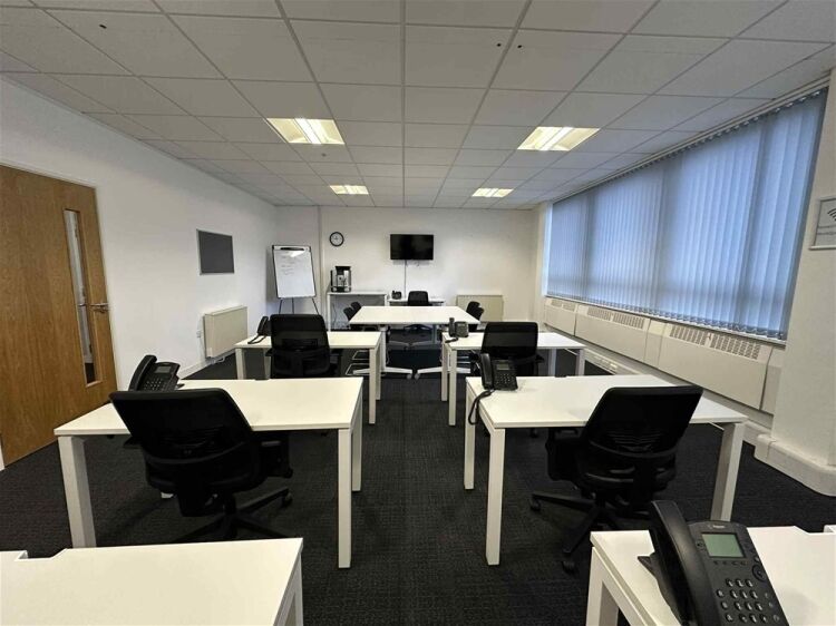Service Industry For Sale in Hull Photo 8