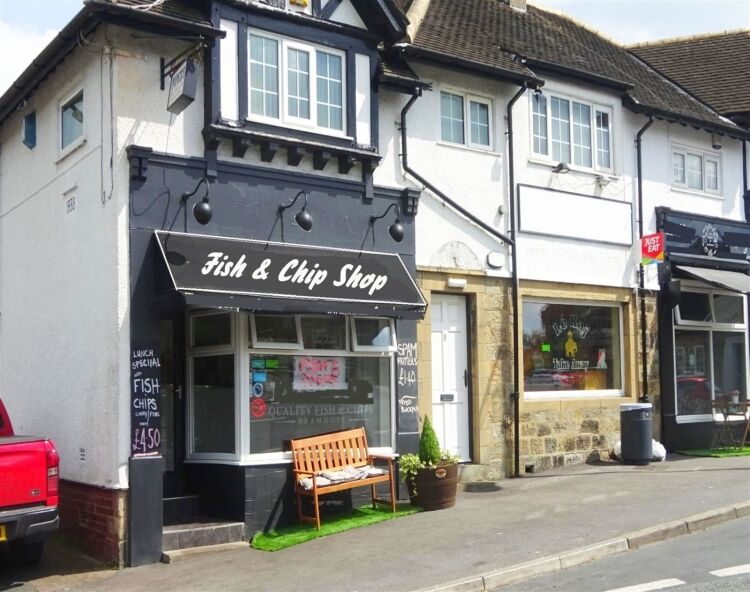 Unopposed village fish & chip shop, north-west of Leeds Photo 8