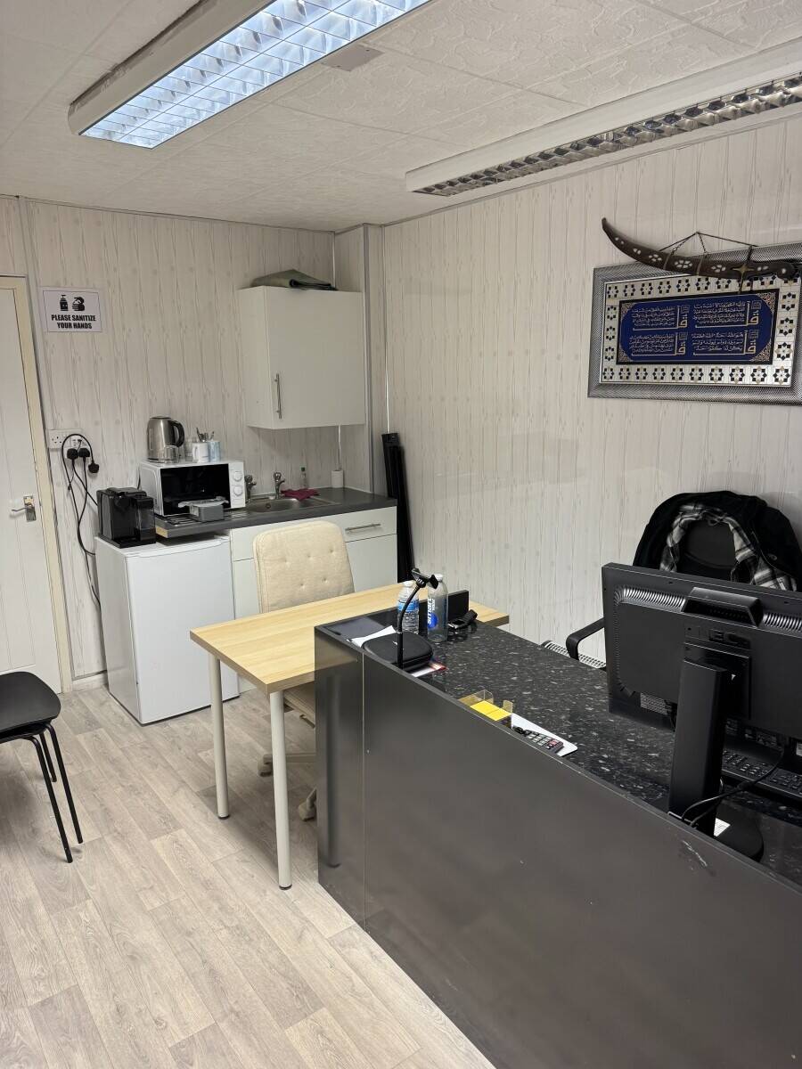 Profitable Sweet Factory Oriental Kurdish Delights with full Equipment in Birmingham