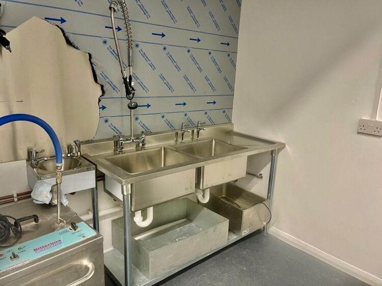 Leasehold Fish & Chip Shop & Takeaway Located In Horrabridge, Devon