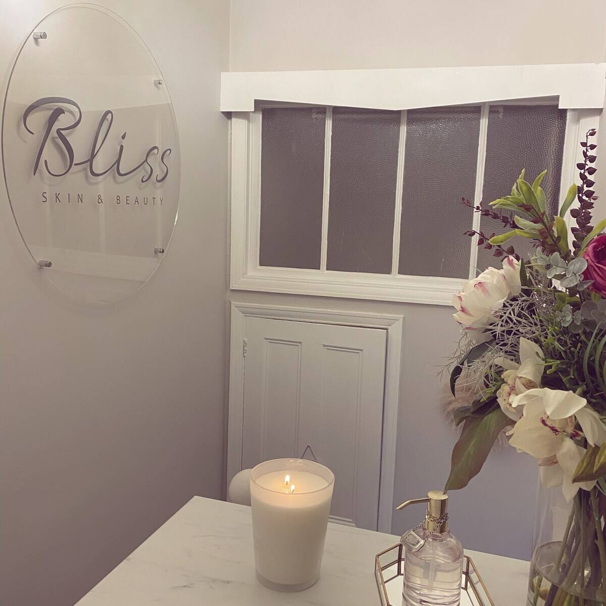 Beauty Salon for Sale in Devon, Budleigh Salterton Photo 8