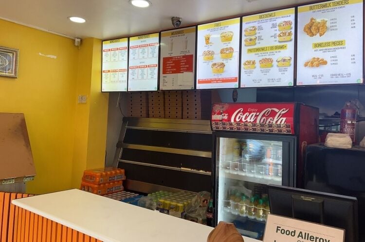 Premium Boneless Chicken Concept – Stockport