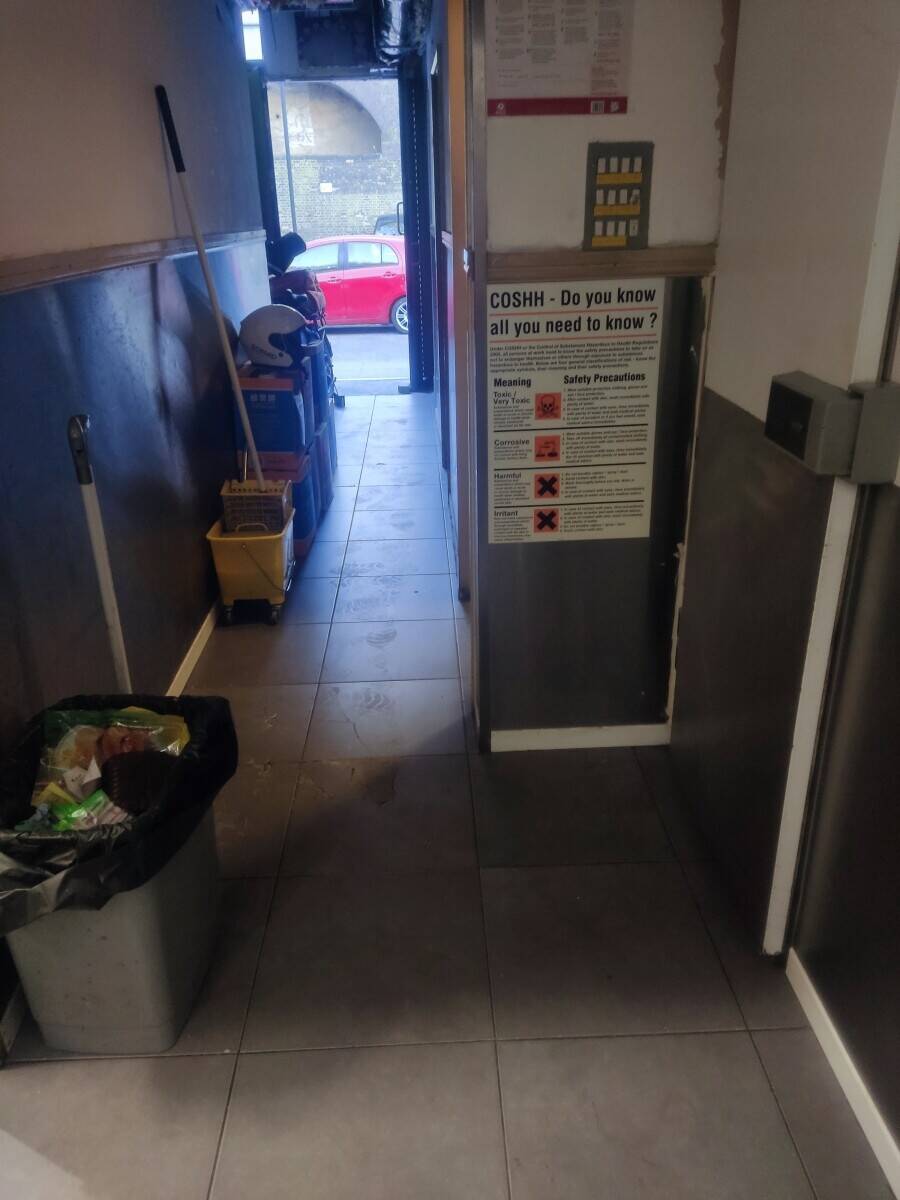 Chinese restaurant & takeaway for sale in Holloway N7