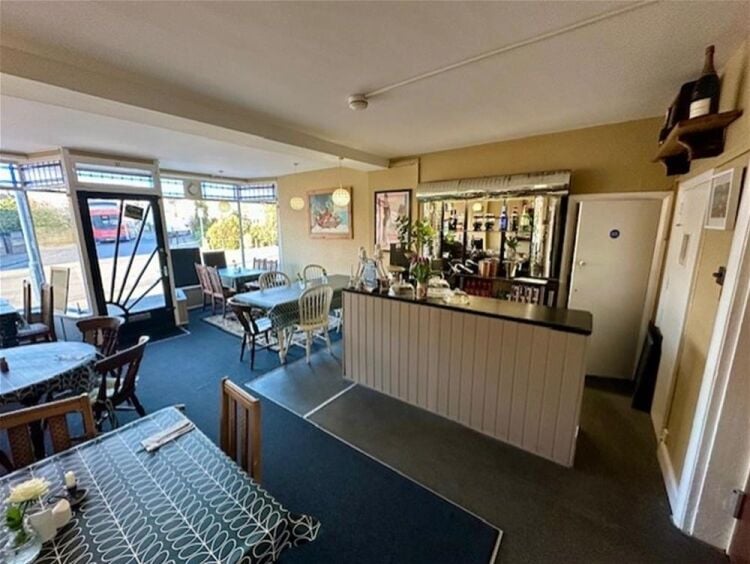 LEASEHOLD LIC. CAFE/RESTAURANT & ICE CREAM PARLOUR Photo 8