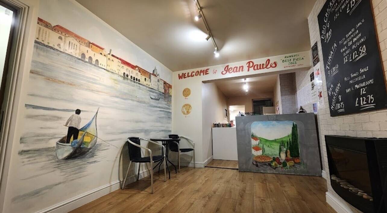 Pizza or other cuisine ,  High street Location.
