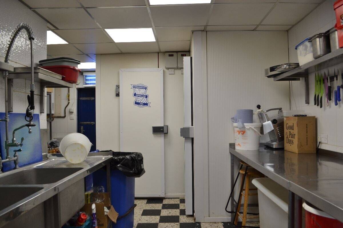 CS0355 Busy Fish & Chip Shop – £14,000 Weekly Sales | Prime Location with Parking Photo 8