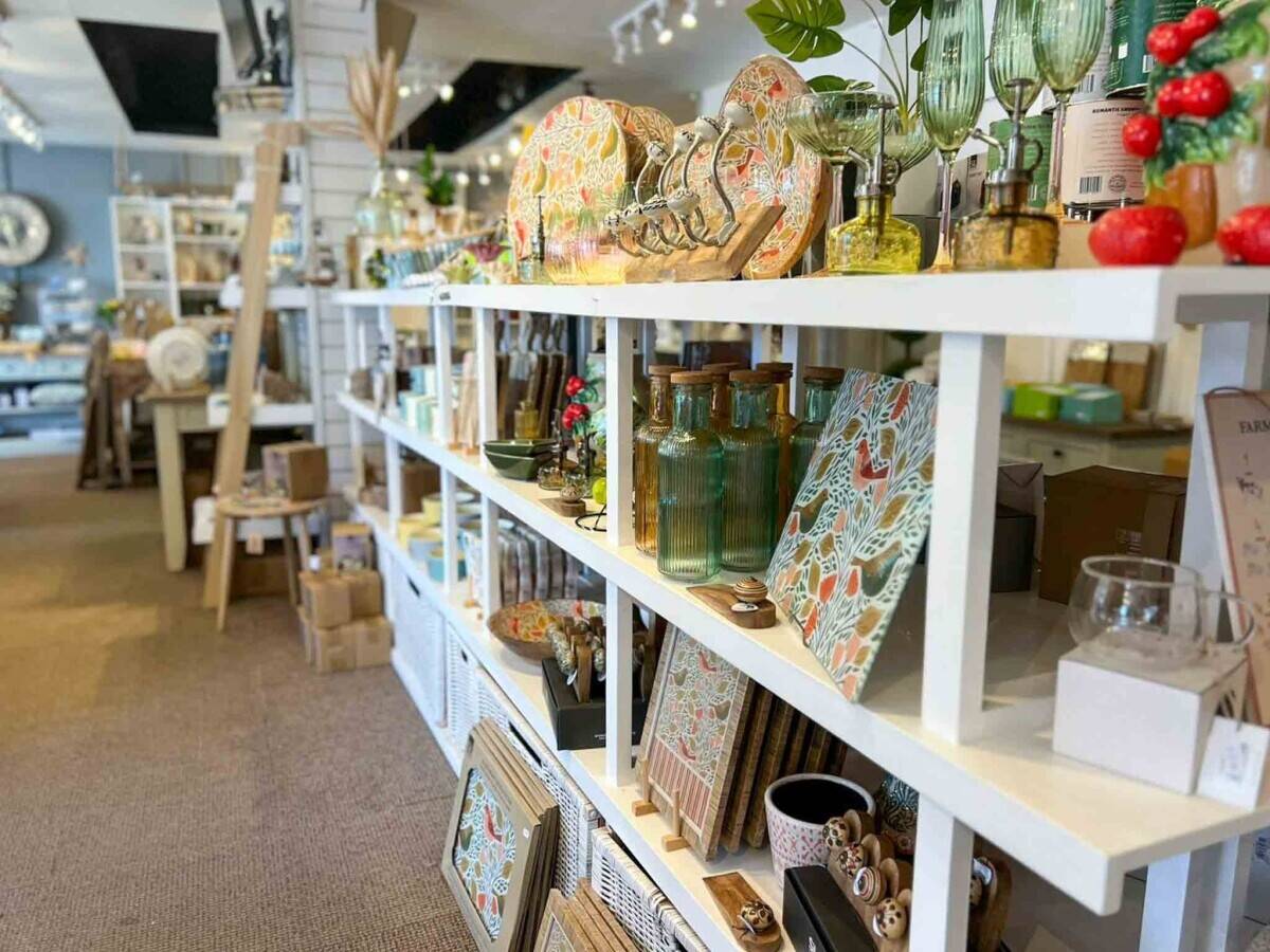 Thriving Harbour front Gift & Homeware Shop in Prime Brixham Location Photo 8