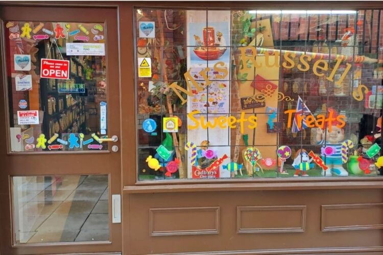 Established Traditional Sweet Shop - Telford Photo 8
