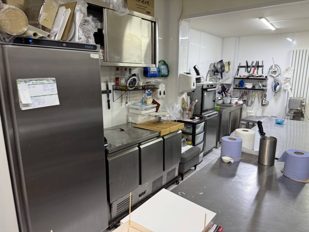 Cake shop/bakery for sale Boon Boon Leicester