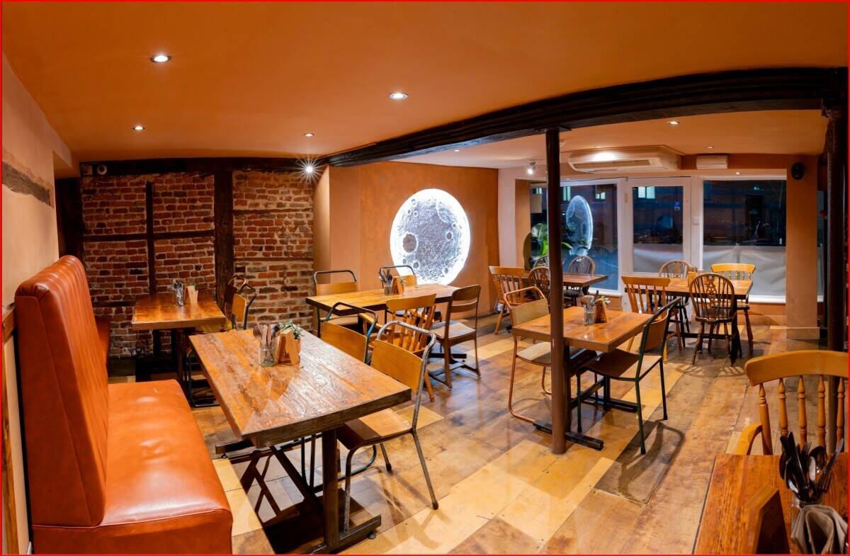 Restaurant & Cocktail Bar for sale in High Wycombe