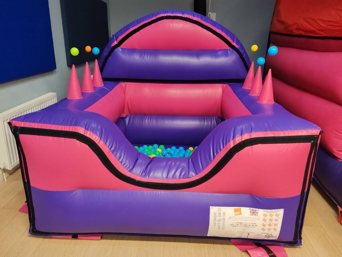 Bouncy castle and inflatable hire company in Cleethorpes