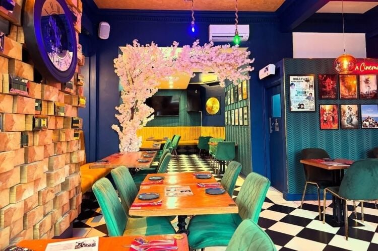 Established Indian Restaurant - Liverpool