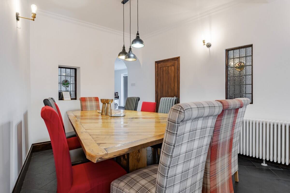 Luxury Holiday Home With Separate Annexe / Owners Accommodation - Flexible Seller