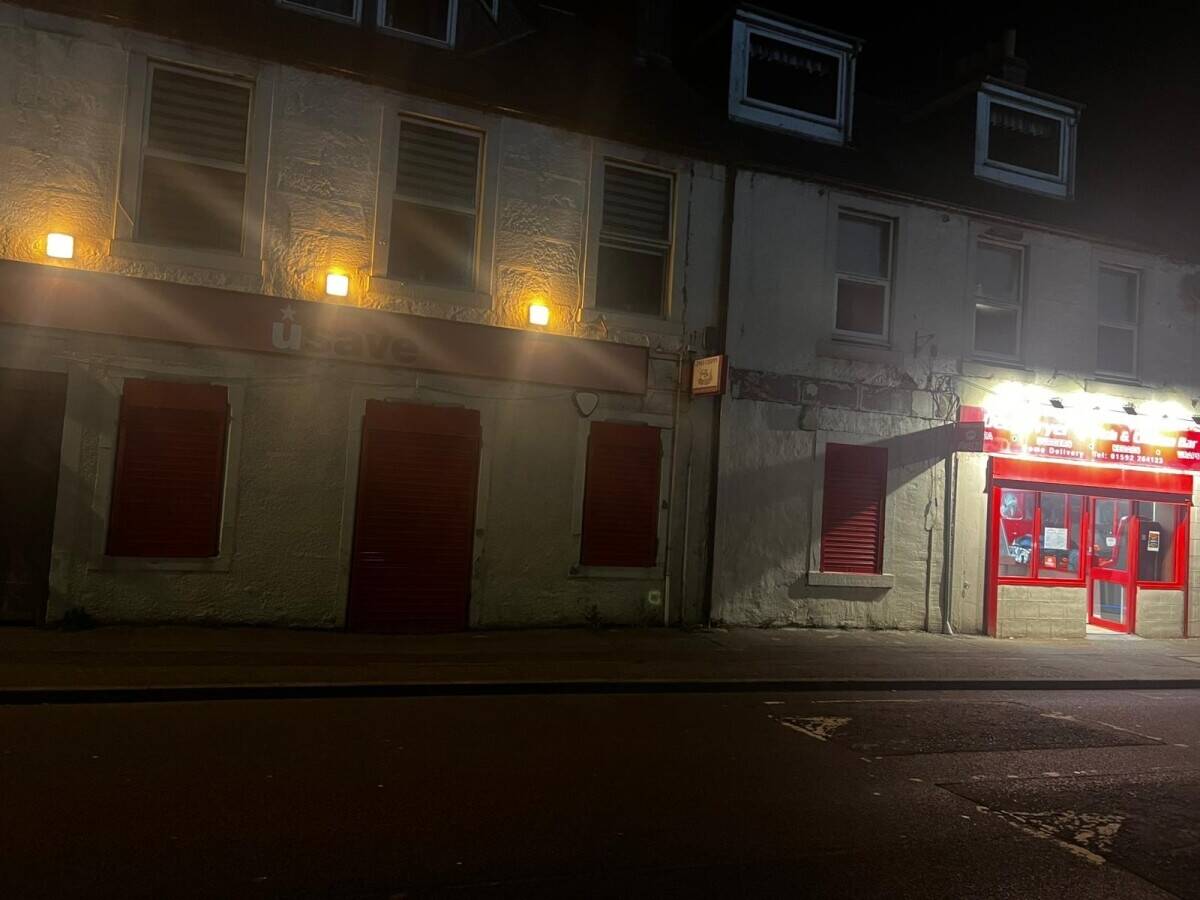 Turnkey Fish & Chips & Takeaway- Kirkcaldy seaside- 2 shops together