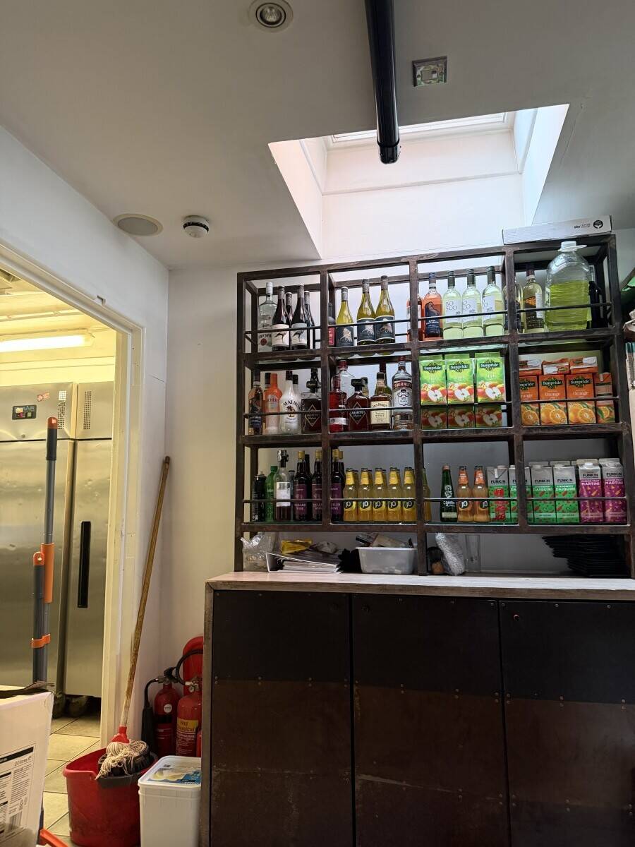 Smash burger and pizza Restaurant business for sale in Yeovil Photo 9