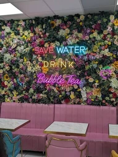 BUBBLE TEA, COFFEE & DESSERT SHOP FOR SALE –PRIME SHOPPING CENTRE, PETERBOROUGH