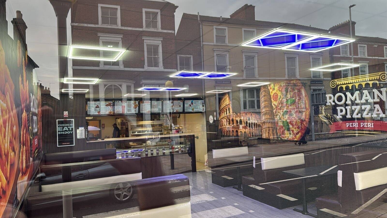 Fully fitted fast food takeaway in the heart of Bedford Town Centre