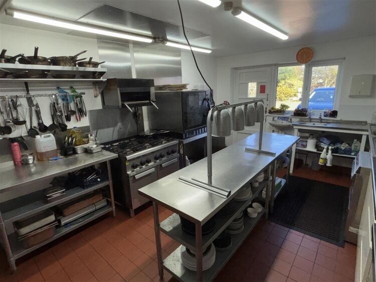 Hotels For Sale in Scarborough