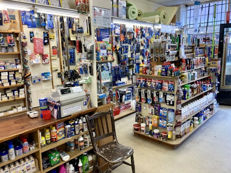 DIY, HARDWARE, & HOUSEHOLD STORE