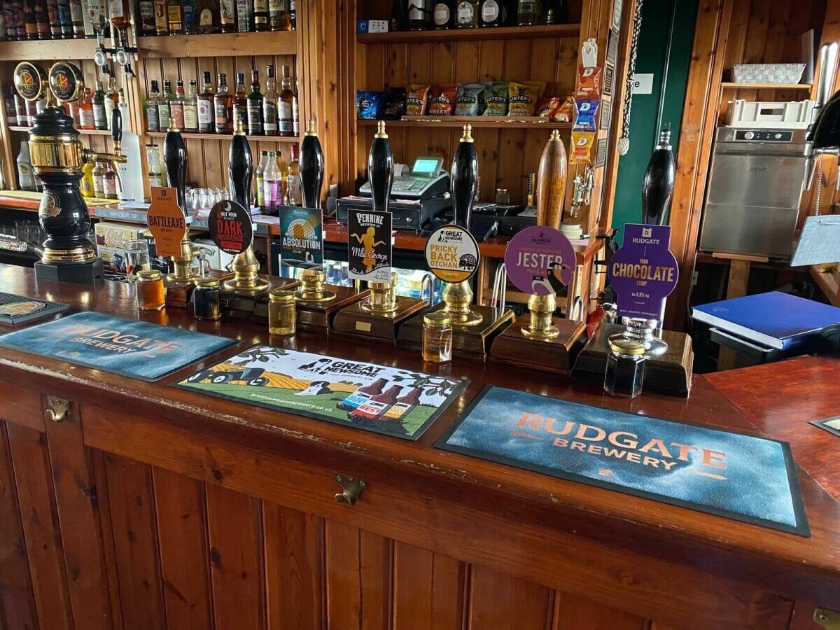 EAST YORKSHIRE - TRADITIONAL 4 BEDROOM PUBLIC HOUSE
