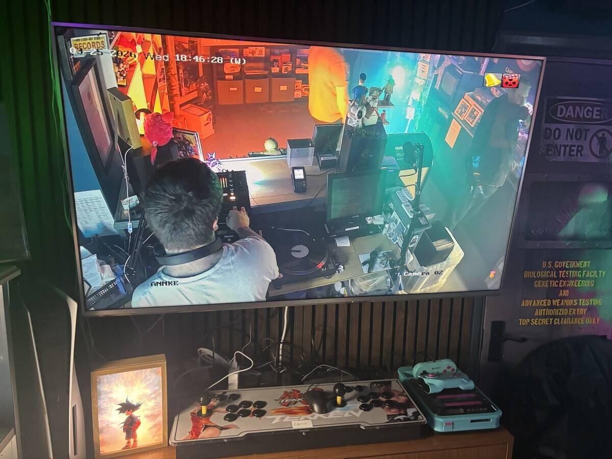 RETRO GAMING / MUSIC / COFFEE STORE – £32,995 ONO 🔥 Photo 8
