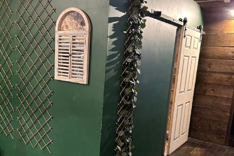 Thriving Hair Salon - Kent