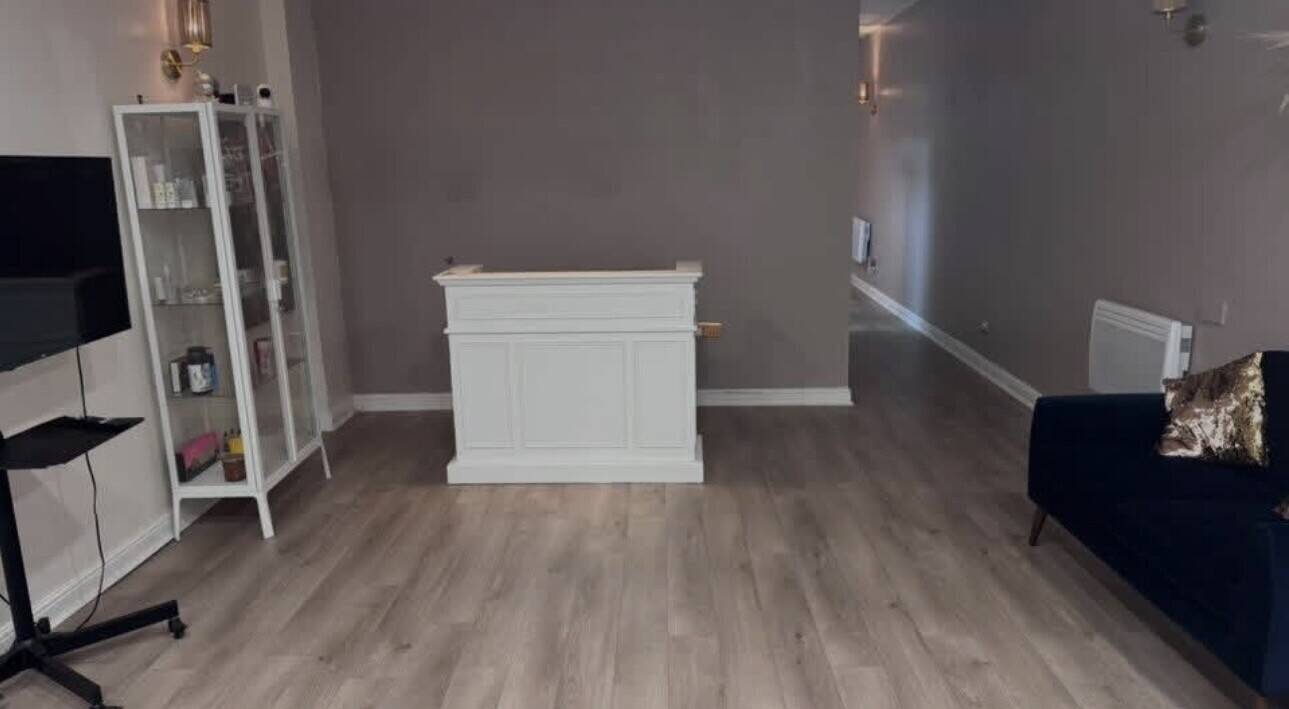 AESTHETICS CLINIC & ACADEMY FOR SALE (PRIME LOCATION) 🔥 @Hull,City Centre-HU1 Area Photo 8