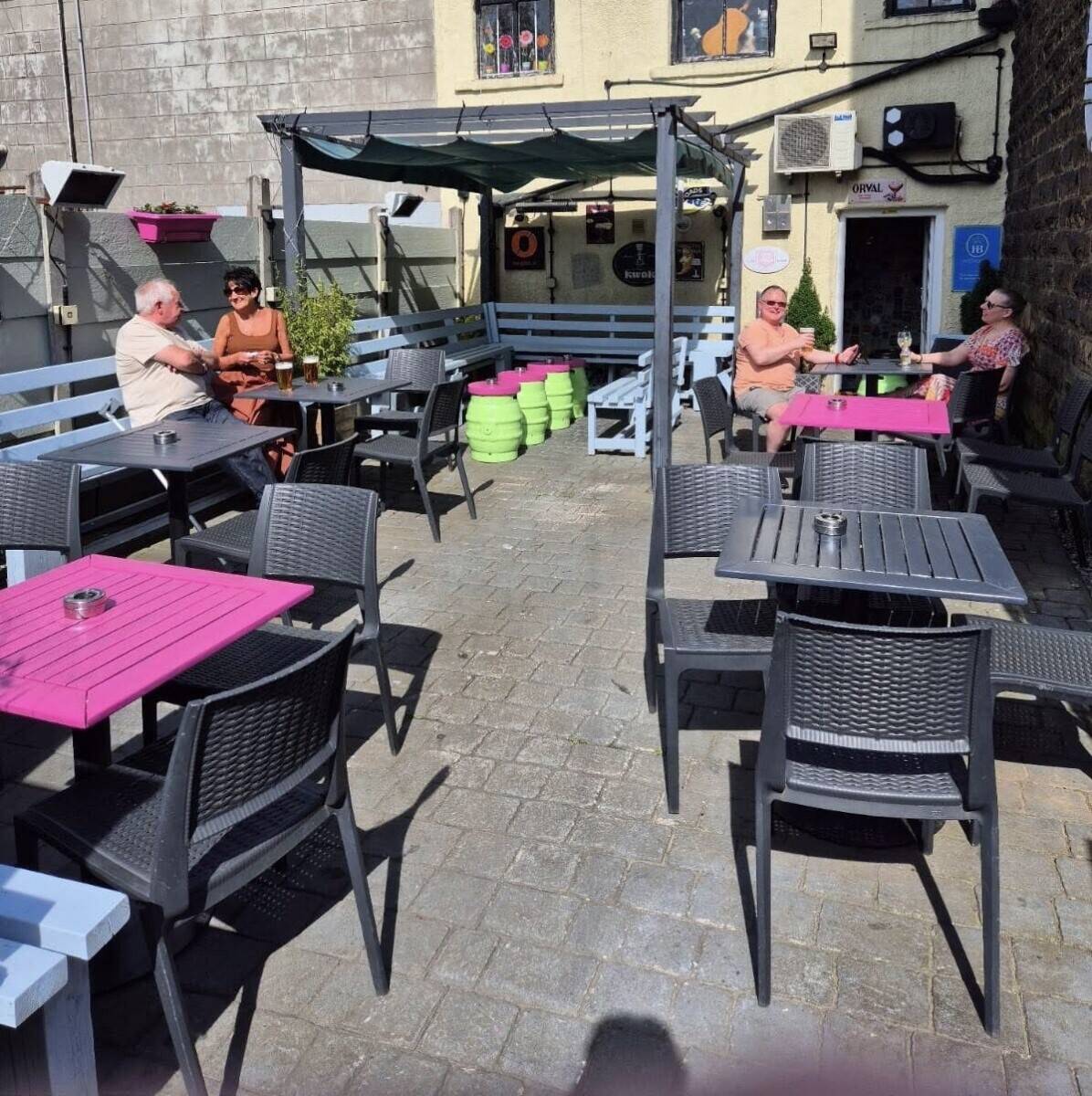 LANCASHIRE - TOWN CENTRE AUTHENTIC MICRO PUB