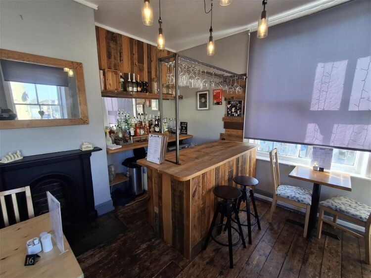 Cafe & Sandwich Bars For Sale in Brighouse Photo 8