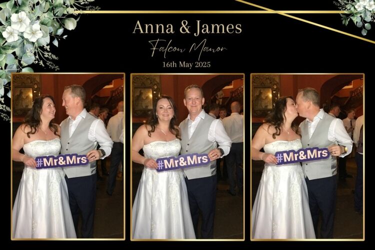 Lux Photo Booths – Premium Photo Booth & Events Business, County Durham Photo 8