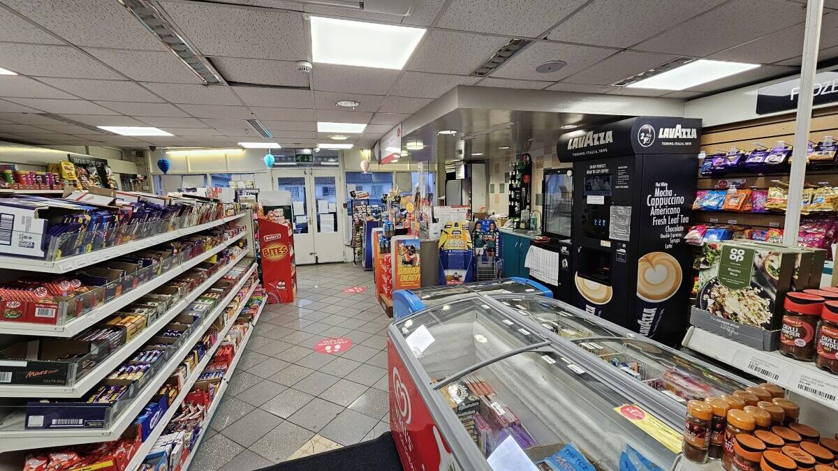 C onvenience store Costcutter and Post Office 