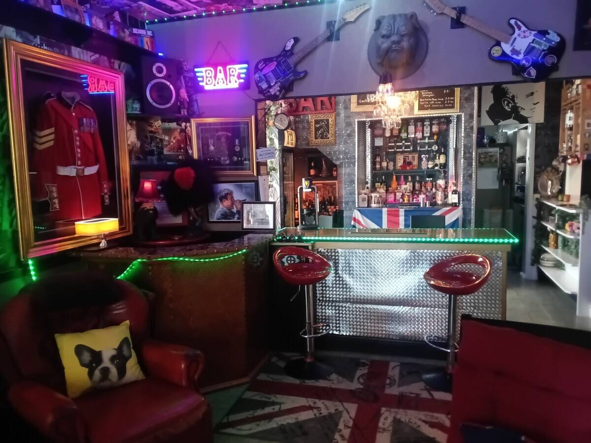 Freehold Licensed Themed Hotel Guest House Bed & Breakfast Blackpool Lancashire North West For Sale Photo 8
