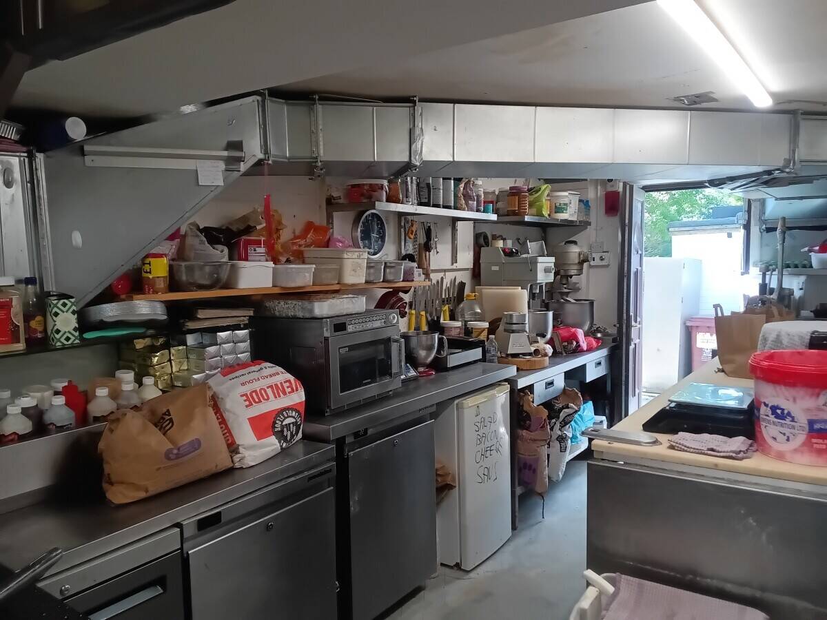 Leasehold Bakery Pie Dessert Sandwich Hot & Cold Food Takeaway Business Accommodation Clitheroe Photo 8