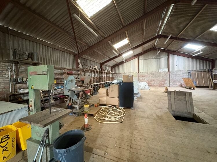 Family-run nursery and plant centre for sale in Mauchline East Ayrshire Photo 8