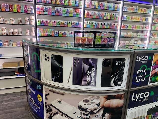 Vape, Mobile and Mobile accessory shop on busy main road with alcohol licence. Huge Potential Photo 8