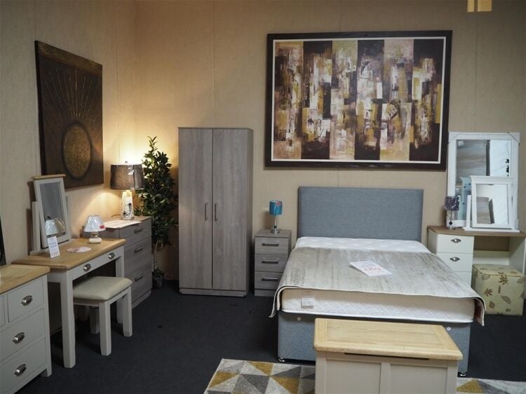 Retail For Sale in Grimsby Photo 8