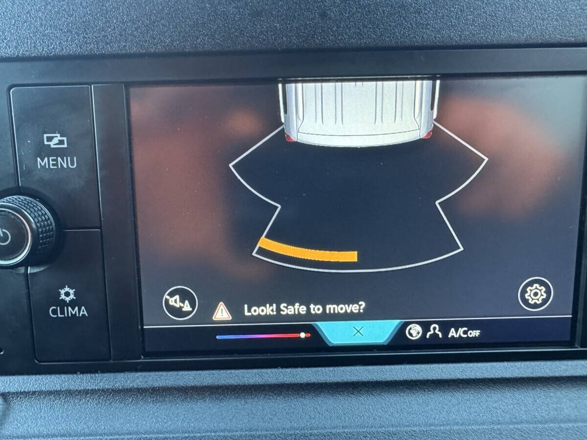 Mobile car wash and valeting business for sale  For sale is a fully equipped mobile car wash van, presented in excellent condition and boasting approx Photo 8