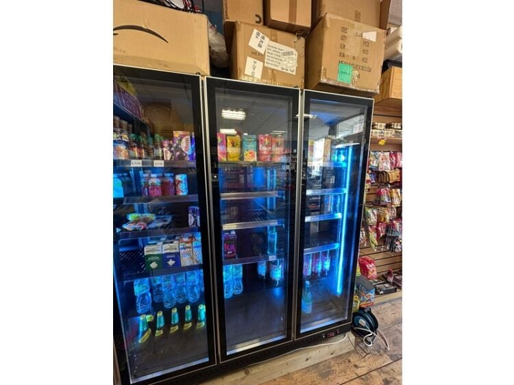Your Local Go-To – Vibrant Mini Supermarket in Prime High Street Location