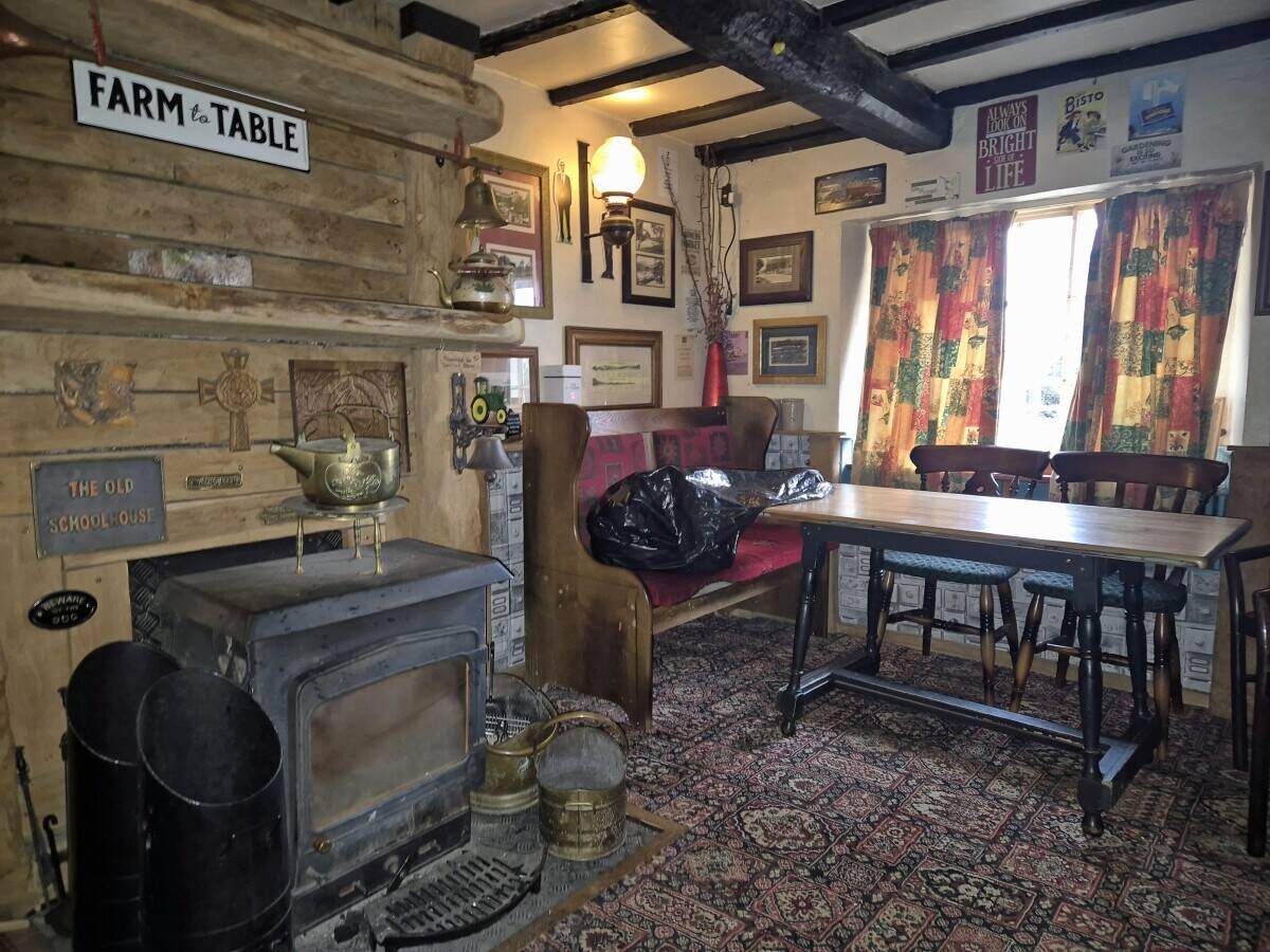 CUMBRIA - HISTORIC PUBLIC HOUSE WITH LOG CABIN AND YURT ACCOMMODATION
