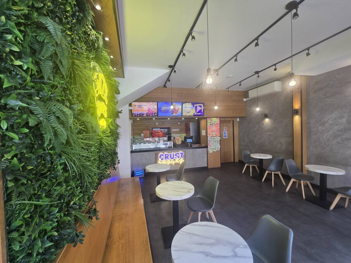 Pizza and Pasta restaurant for sale with a huge potential and a loyal customer base, unique idea and unique packaging. 