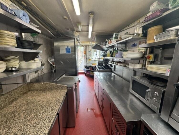 Leasehold Italian Restaurant Located In Knowle, Solihull Photo 8