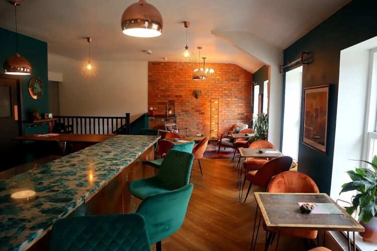 Cafe Premises - Ramsbottom Photo 8