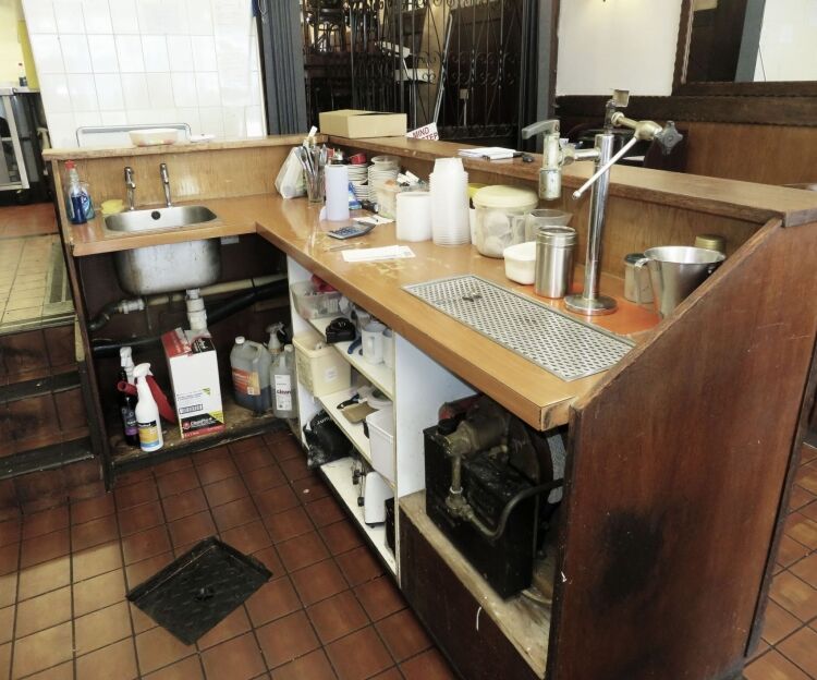 Freehold fish & chip shop with 55-cover restaurant potential, Bexhill-on-Sea Photo 8