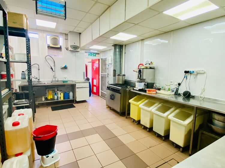 Leasehold Fish & Chip Takeaway Located in Blaby, Leicestershire